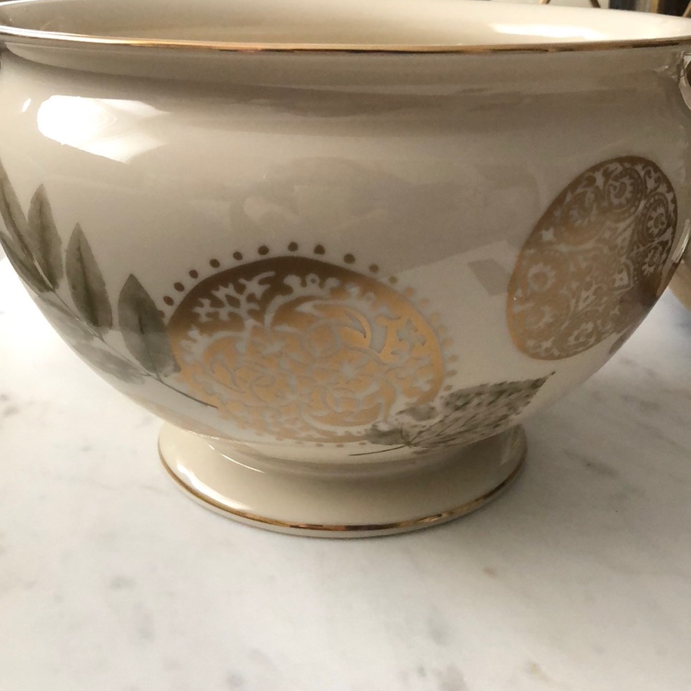 Lenox China Bowl 24k gold Rim Made in the USA